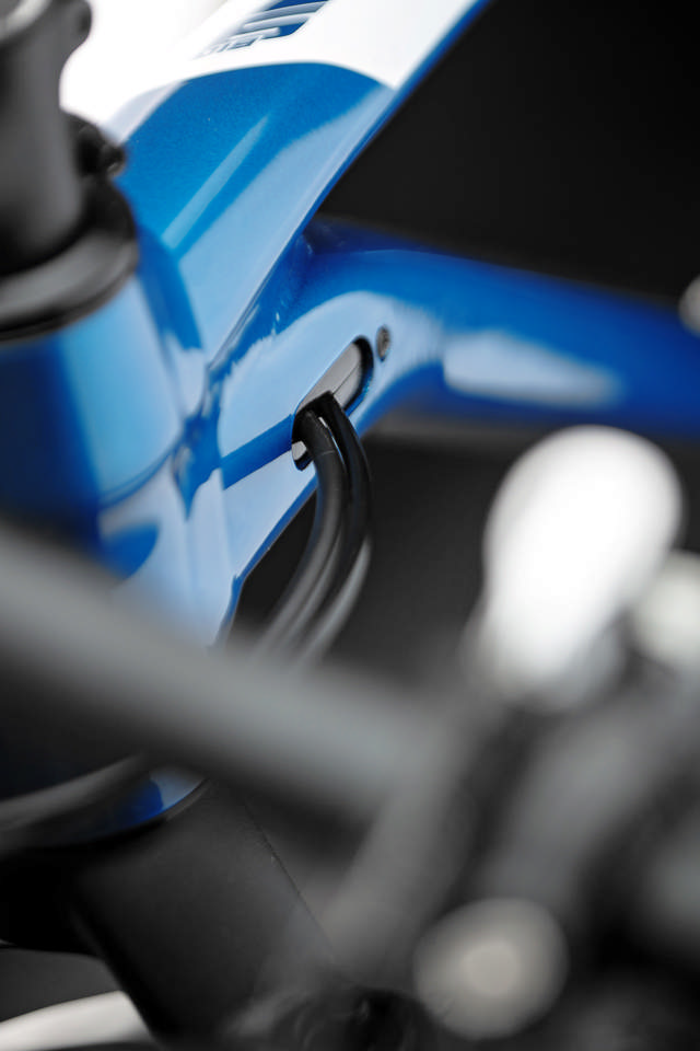 E-BIG TOUR 600EQ SILK BLUE/BLACK L 48CM