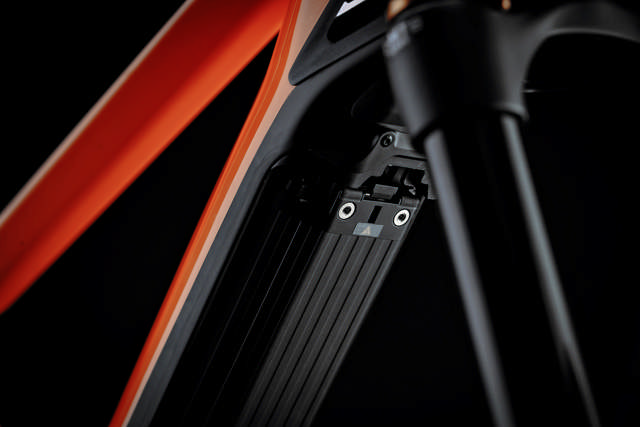 eONE-SIXTY 9000  (V1)